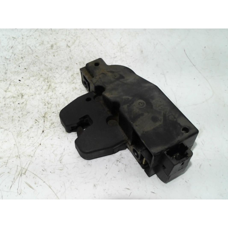 Serrure de coffre CITROEN C3 1 PHASE 2 d’occasion