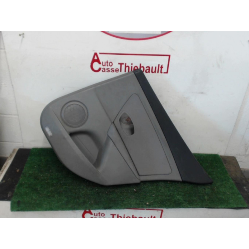Panneau de porte arriere droit RENAULT MEGANE III PHASE 1 d’occasion