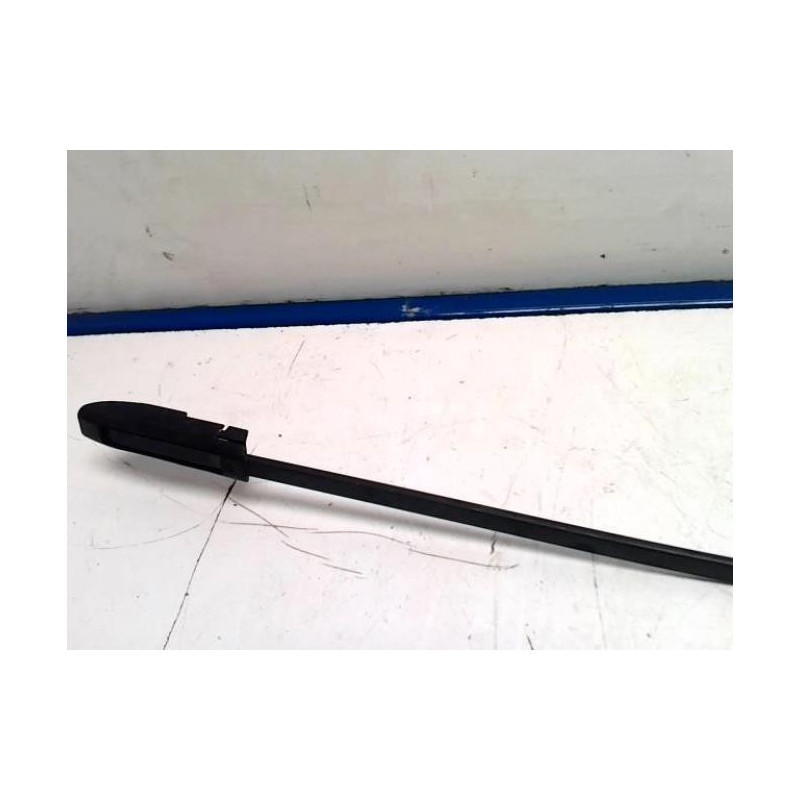 Bras essuie glace avant droit RENAULT CLIO 3 PHASE 1 d’occasion