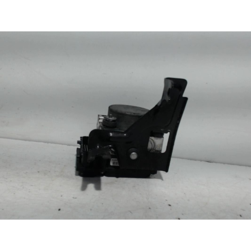 Bloc ABS (freins anti-blocage) RENAULT CLIO 3 PHASE 1 d’occasion