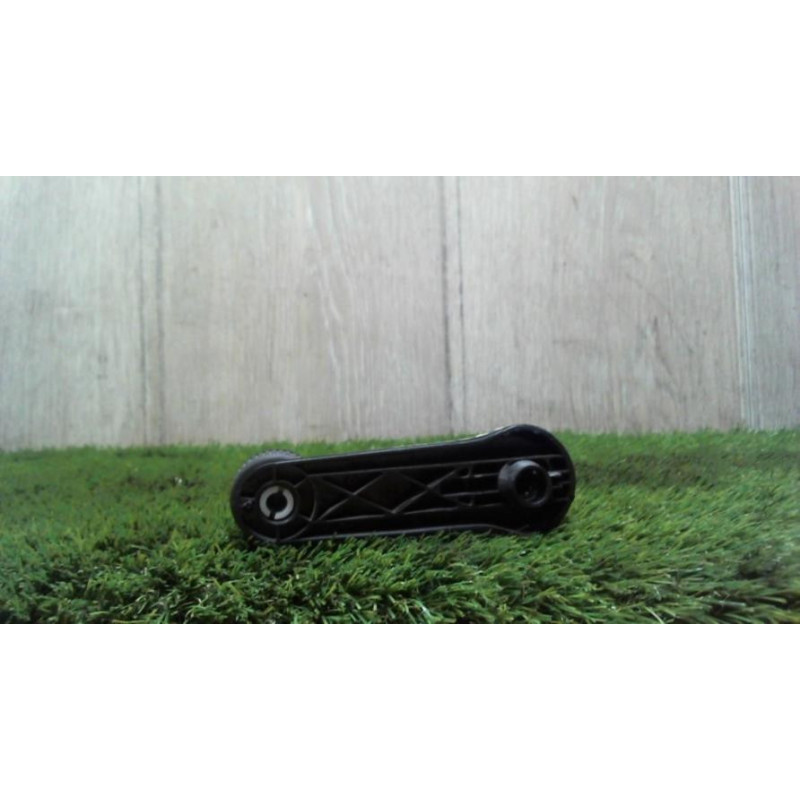 Manivelle de leve vitre SEAT LEON 2 PHASE 1 d’occasion