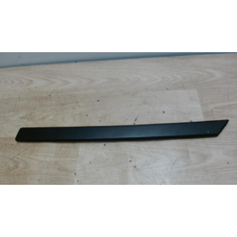 Baguette de porte avant droite SEAT LEON 2 PHASE 1 d’occasion
