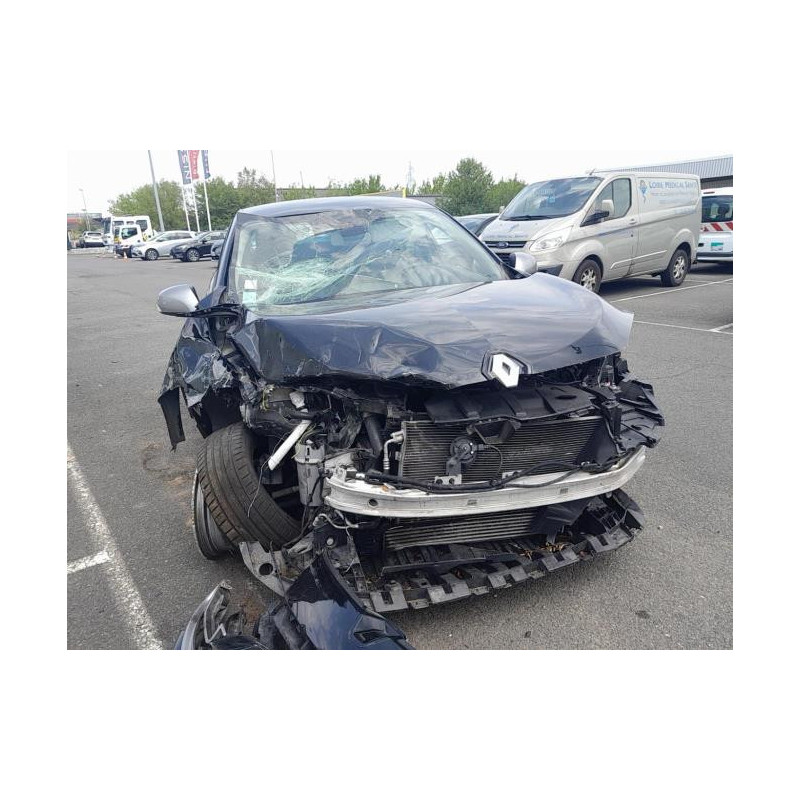 Poignee interieur arriere droit RENAULT MEGANE 3 PHASE 2 d’occasion