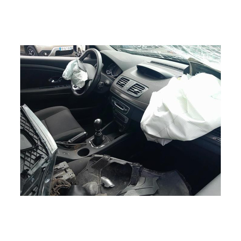 Poignee interieur arriere droit RENAULT MEGANE 3 PHASE 2 d’occasion