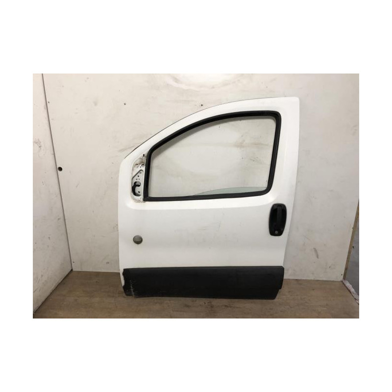 Porte avant gauche PEUGEOT BIPPER d’occasion