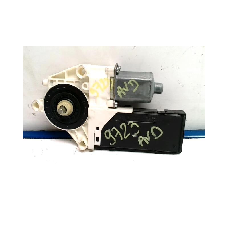 Moteur leve vitre avant droit RENAULT LAGUNA 3 PHASE 1 d’occasion