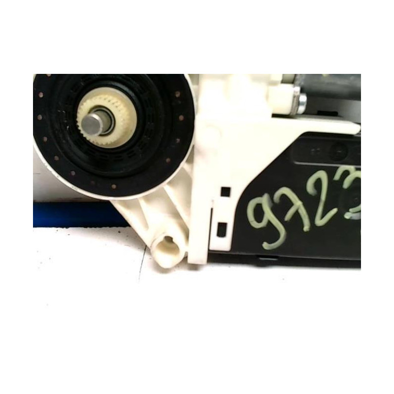 Moteur leve vitre avant droit RENAULT LAGUNA 3 PHASE 1 d’occasion