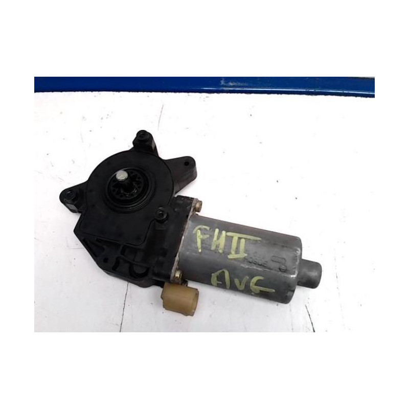 Moteur leve vitre avant droit RENAULT MEGANE 1 PHASE 2 d’occasion