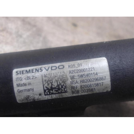 Rampe injection RENAULT GRAND SCENIC 2 PHASE 2 d’occasion