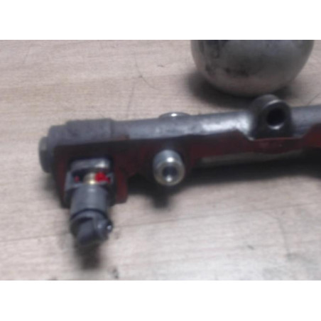 Rampe injection RENAULT MEGANE 2 PHASE 1 d’occasion