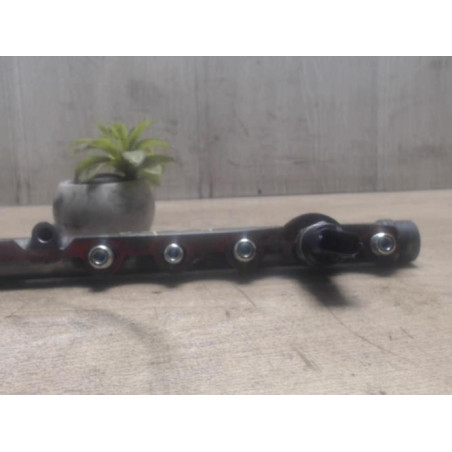 Rampe injection RENAULT MEGANE 2 PHASE 1 d’occasion