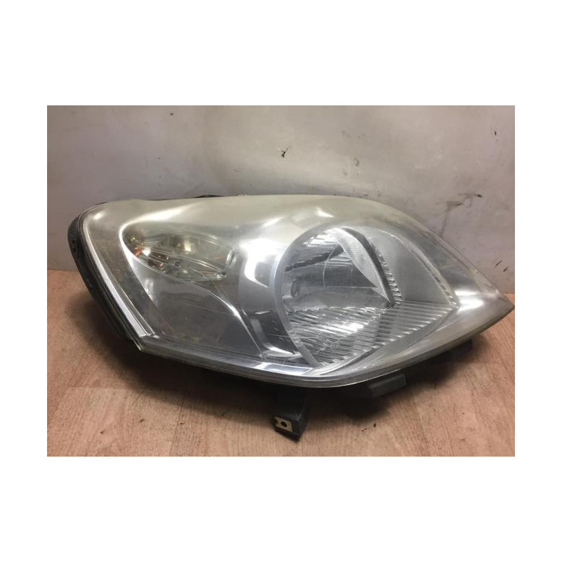 Optique avant principal droit (feux)(phare) PEUGEOT BIPPER d’occasion