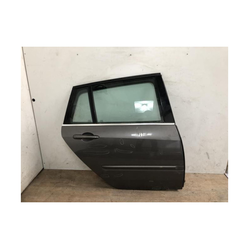Porte arriere droit RENAULT LAGUNA 3 PHASE 1 BREAK d’occasion