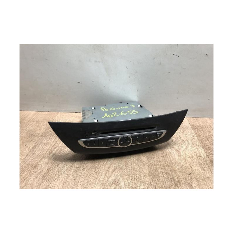 Autoradio d'origine RENAULT LAGUNA 3 PHASE 1 BREAK d’occasion
