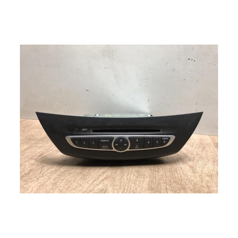 Autoradio d'origine RENAULT LAGUNA 3 PHASE 1 BREAK d’occasion
