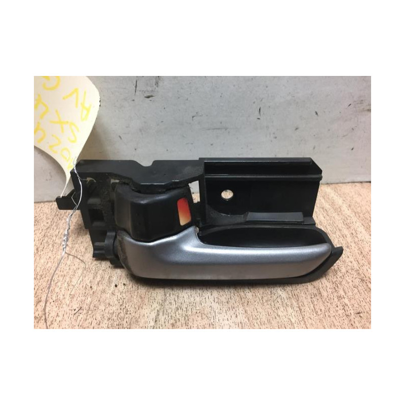Poignee interieur avant gauche SUZUKI SX4 1 d’occasion