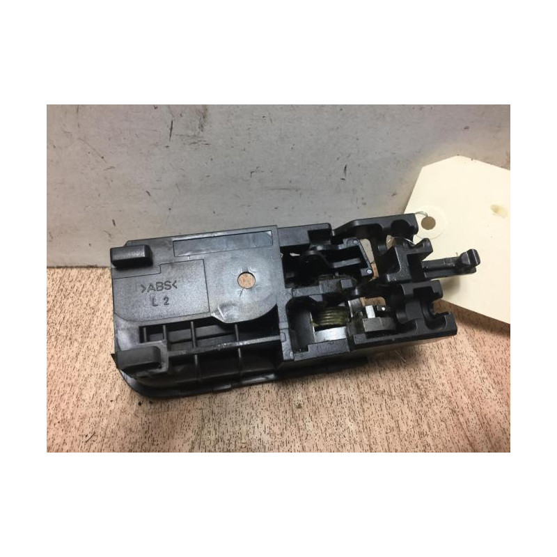 Poignee interieur avant gauche SUZUKI SX4 1 d’occasion