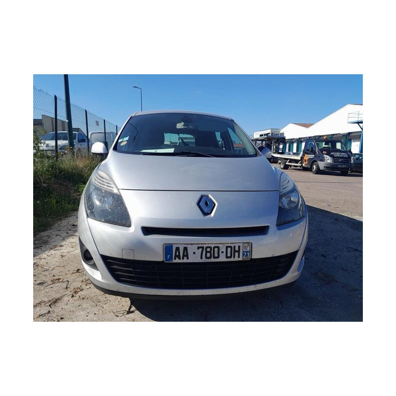 Poignee interieur arriere droit RENAULT GRAND SCENIC 3 PHASE 1 d’occasion