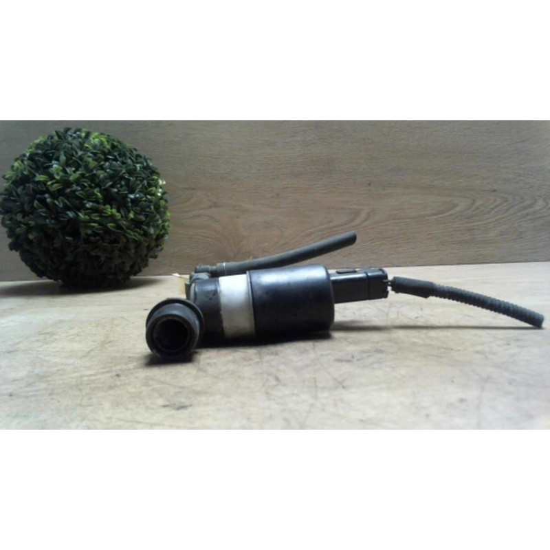 Pompe lave glace avant RENAULT MEGANE 3 PHASE 1 d’occasion