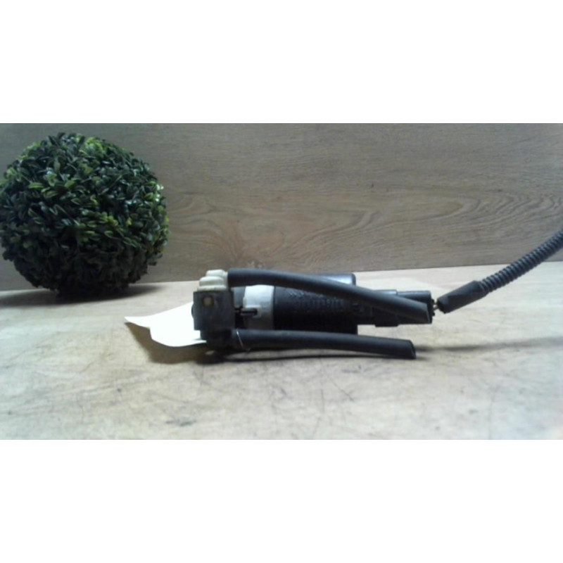 Pompe lave glace avant RENAULT MEGANE 3 PHASE 1 d’occasion