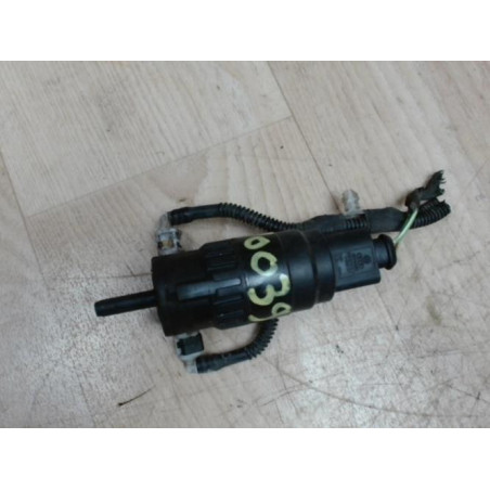 Pompe lave glace avant VOLKSWAGEN TOURAN 1 PHASE 2 d’occasion