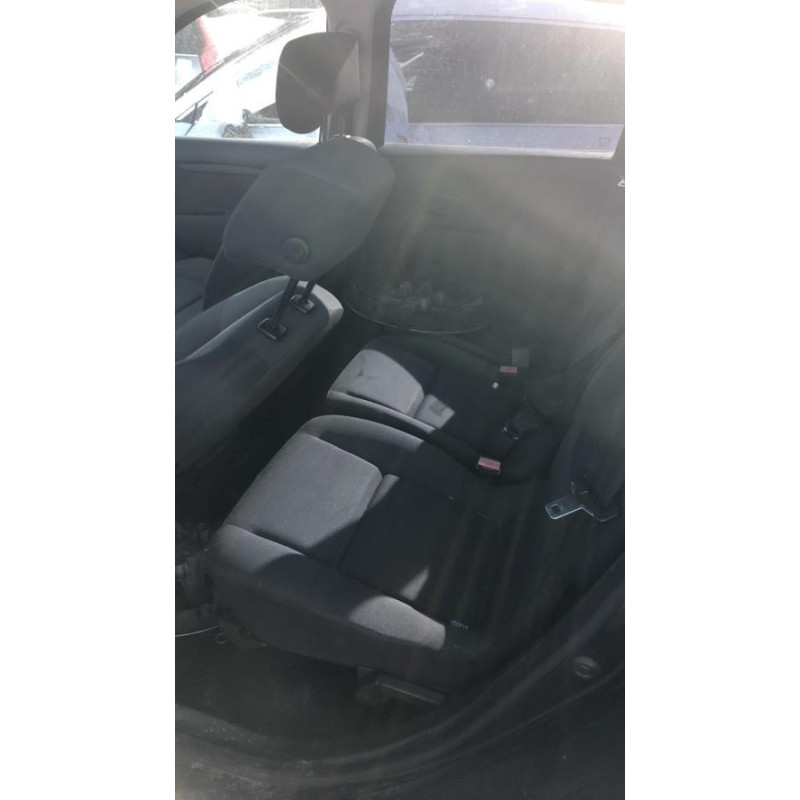 Poignee interieur arriere droit RENAULT GRAND SCENIC 3 PHASE 1 d’occasion