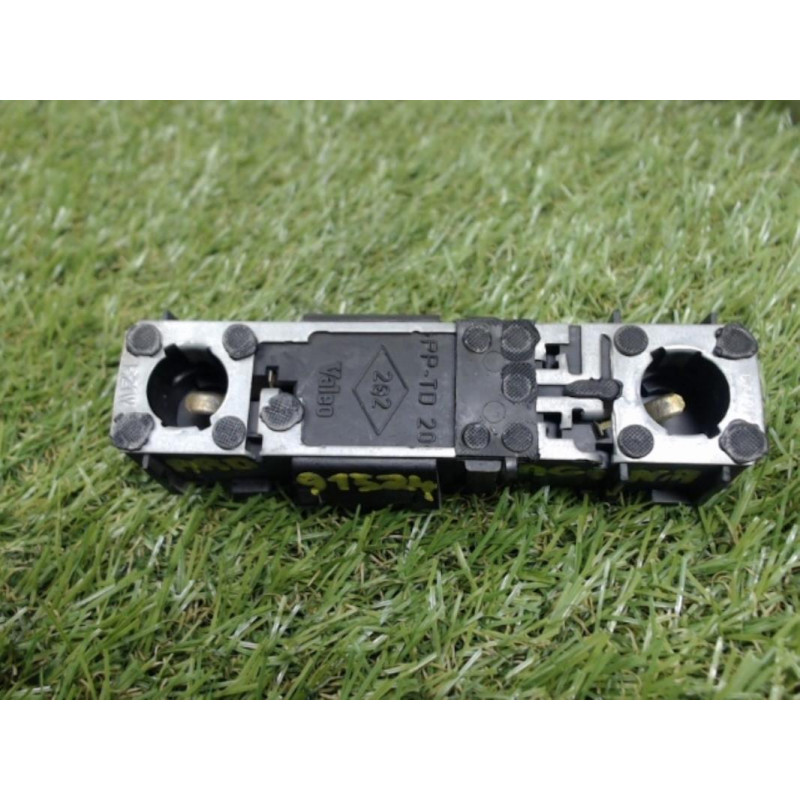 Platine feu arriere droit RENAULT LAGUNA I PHASE 2 d’occasion
