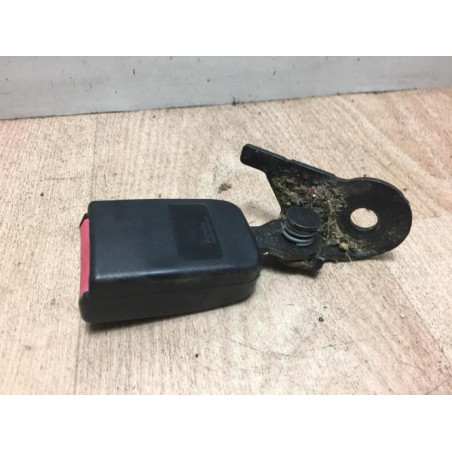 Attache ceinture arriere droit RENAULT LAGUNA 3 PHASE 1 BREAK d’occasion