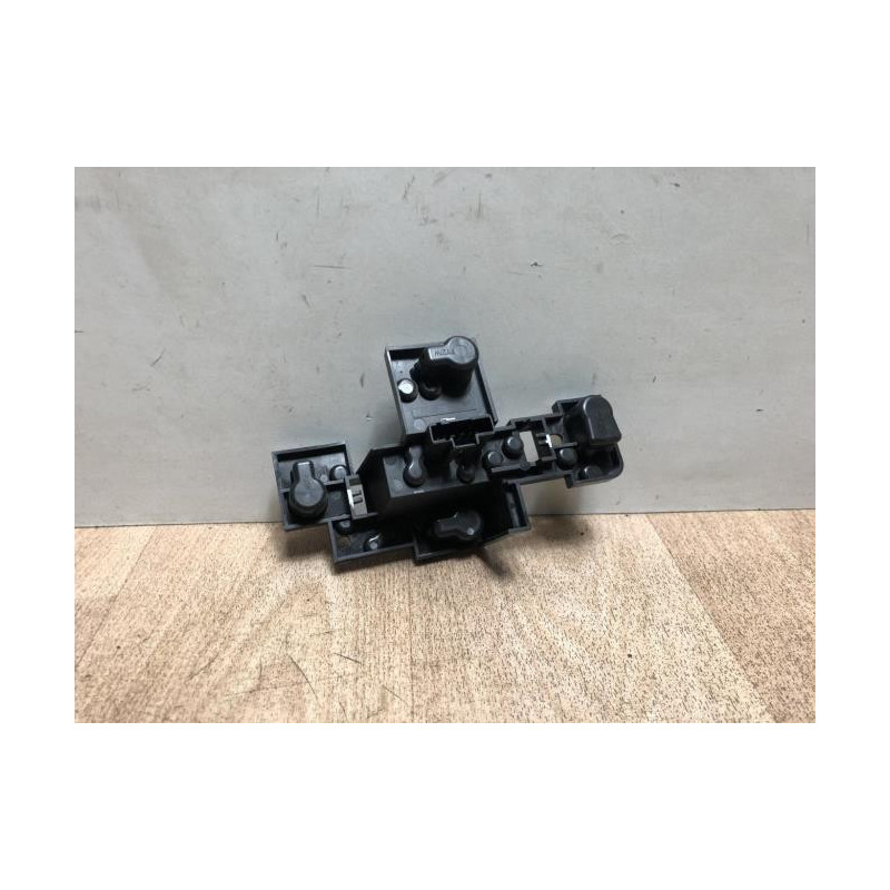 Platine feu arriere droit RENAULT LAGUNA 3 PHASE 1 BREAK d’occasion