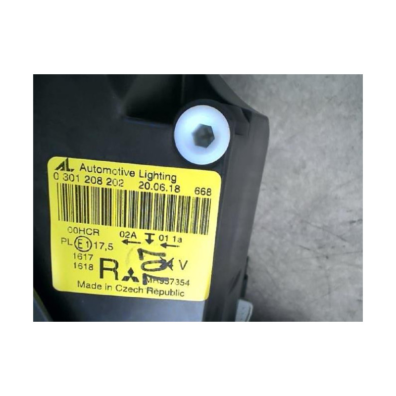 Optique avant principal droit (feux)(phare) MITSUBISHI COLT 6 PHASE 1 d’occasion