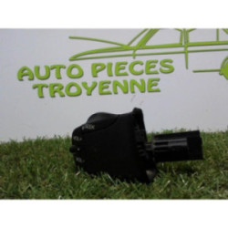 Commande autoradio FORD FIESTA 5 PHASE 1 d’occasion