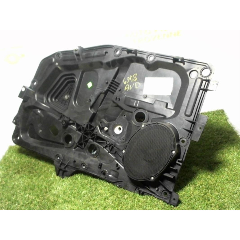 Leve vitre electrique avant droit FORD FIESTA 5 PHASE 1 d’occasion