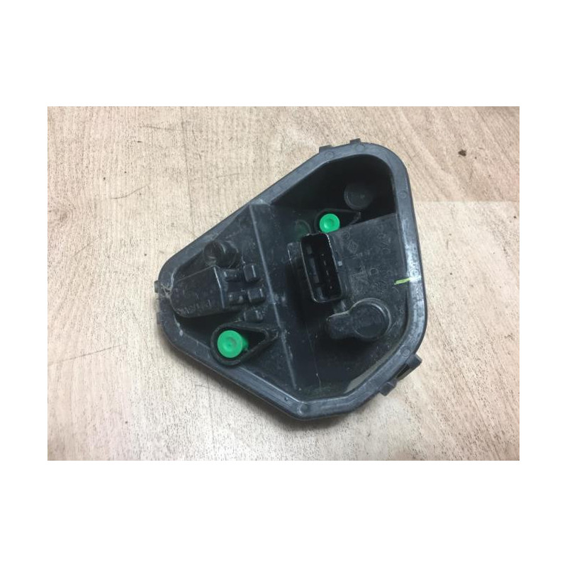 Platine feu arriere gauche RENAULT CLIO 3 PHASE 2 BREAK d’occasion