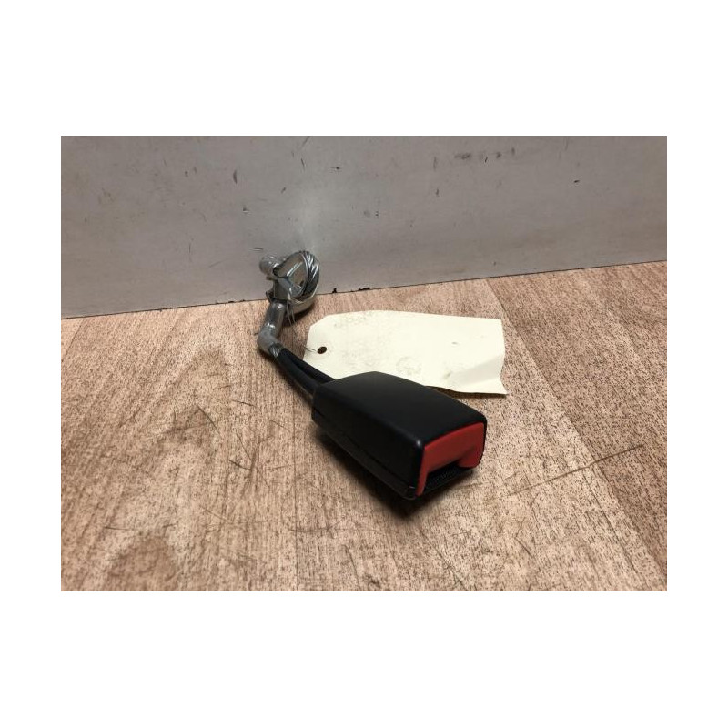Attache ceinture arriere droit SEAT IBIZA 4 PHASE 1 d’occasion