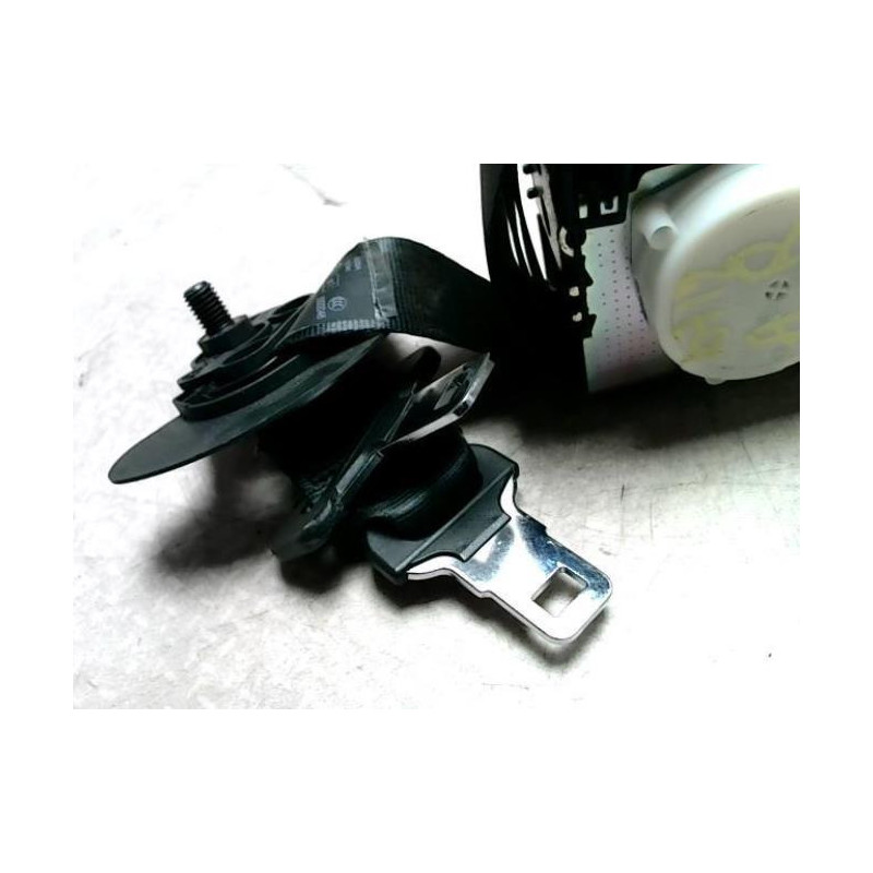 Ceinture arriere centrale PEUGEOT 5008 1 PHASE 1 d’occasion