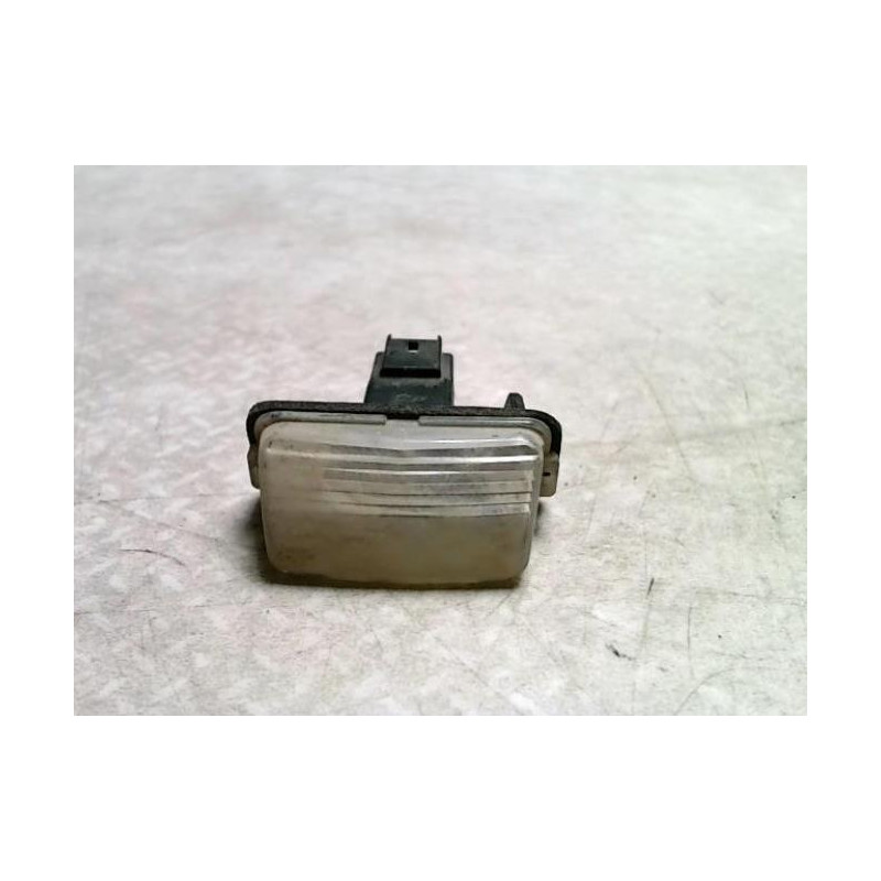 Eclairage de plaque PEUGEOT 5008 1 PHASE 1 d’occasion