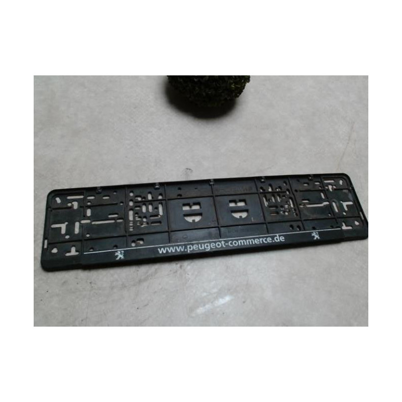Support de plaque d'immatriculation PEUGEOT 5008 1 PHASE 1 d’occasion