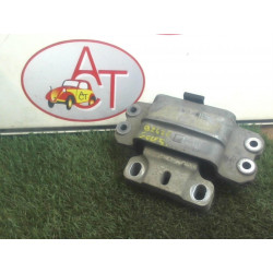 Support moteur VOLKSWAGEN GOLF V d’occasion