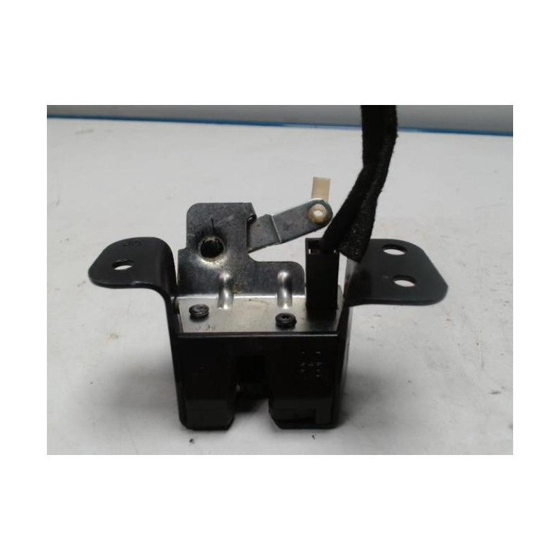 Serrure de coffre HYUNDAI TUCSON 1 d’occasion