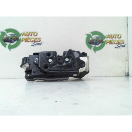 Serrure arriere droit VOLKSWAGEN POLO 5 PHASE 1 d’occasion