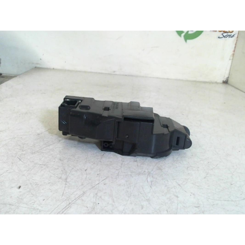 Serrure de coffre PEUGEOT 308 2 SW PHASE 1 BREAK d’occasion