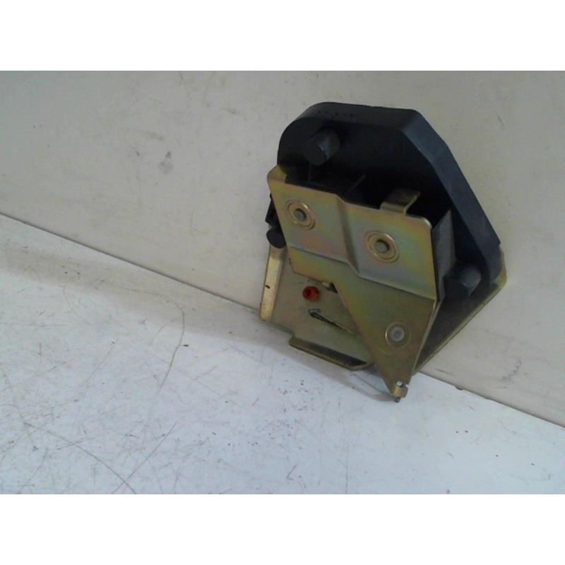 Serrure de porte laterale gauche CITROEN  d’occasion