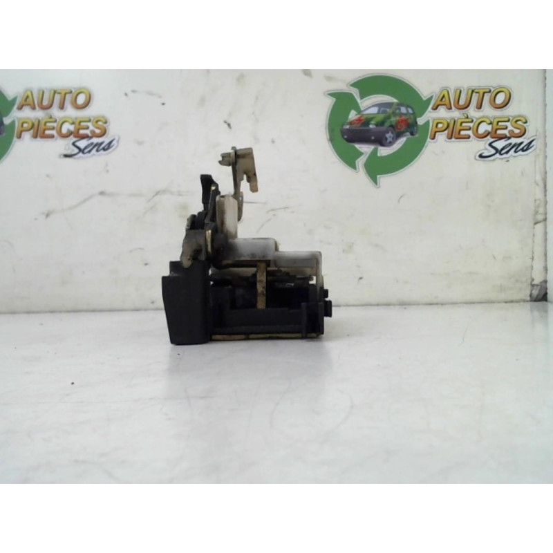 Serrure avant gauche CITROEN JUMPER 1 d’occasion