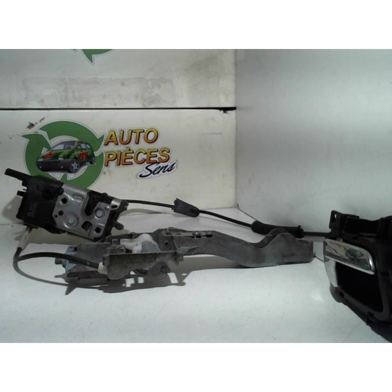 Serrure avant droit PEUGEOT 308 1 PHASE 1 d’occasion