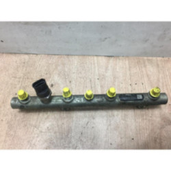 Rampe injection RENAULT KANGOO 1 PHASE 1 d’occasion