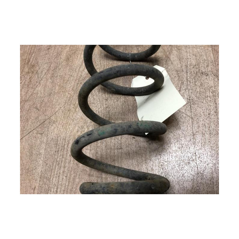 Ressort de suspension arriere gauche SUZUKI SX4 1 d’occasion