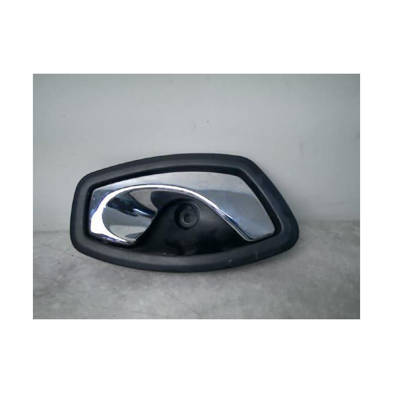 Poignee interieur avant droit RENAULT CLIO 4 PHASE 1 d’occasion