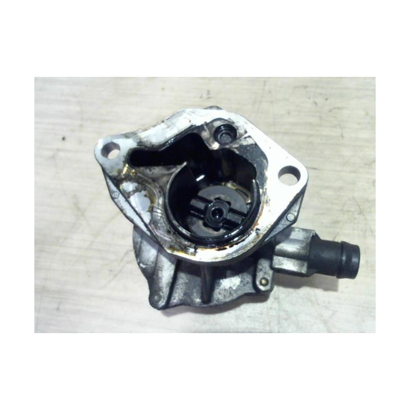 Pompe à vide RENAULT CLIO 2 PHASE 2 d’occasion