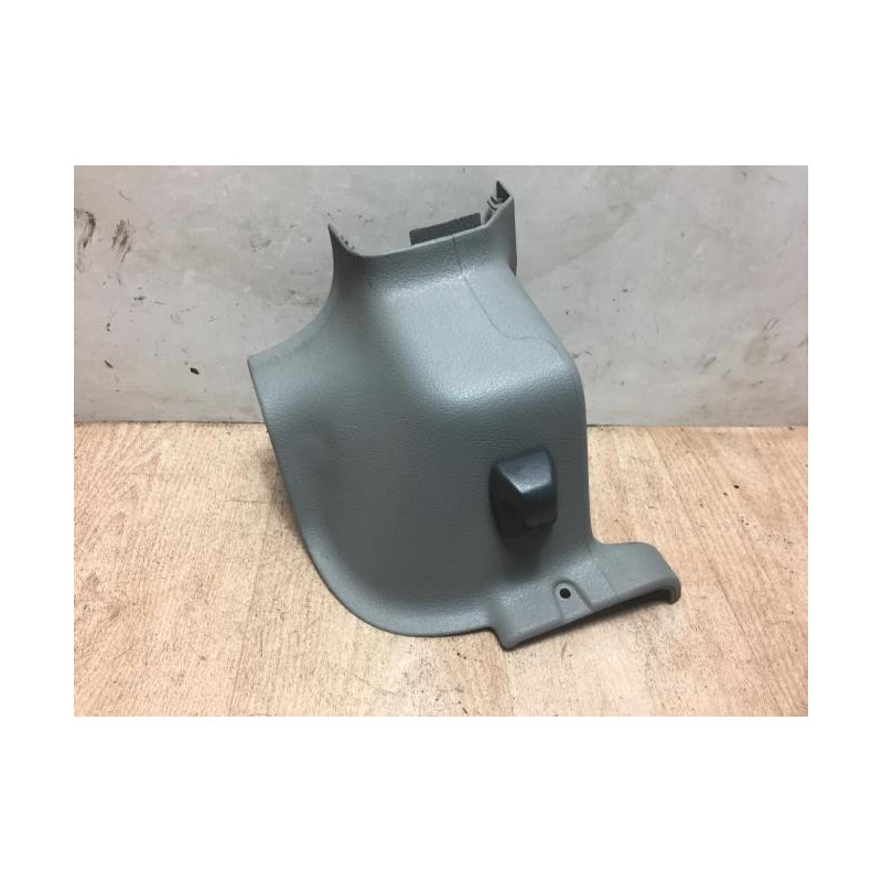 Garniture laterale arriere gauche RENAULT MASCOTT d’occasion