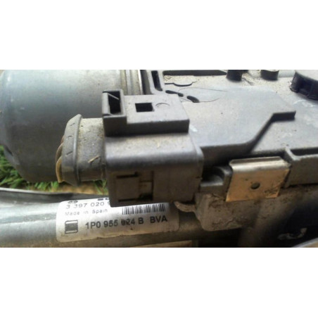 Moteur essuie glace avant droit SEAT LEON 2 PHASE 1 d’occasion